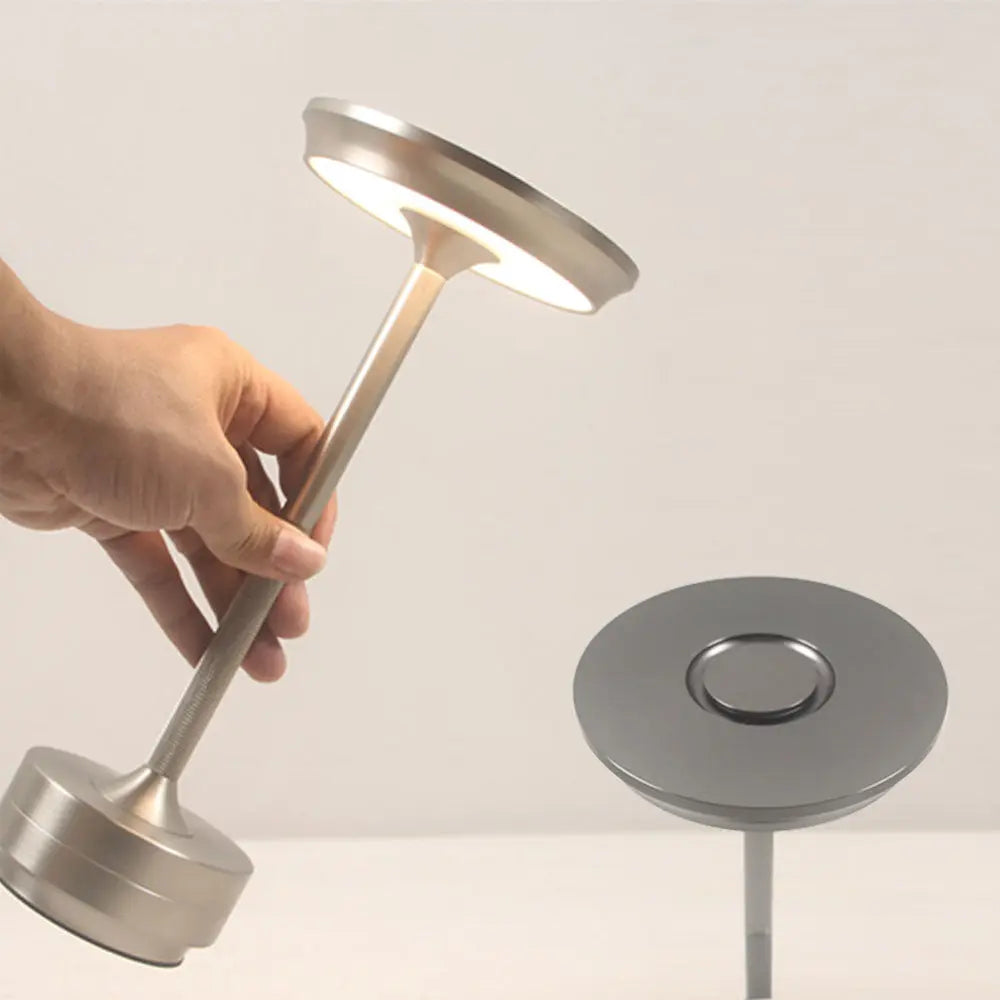 Kabellose Retro-Tischlampe