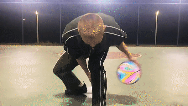 Leuchtender Basketball